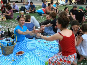 event, THE FLYING GRASS CARPET